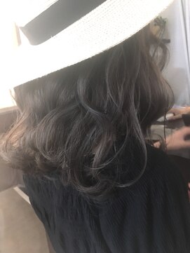 アゴーグ(agog) 【外国人風】ミルクティーグレージュ