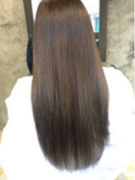 ヘアーアンドメイク ラブストラック(Hair&Make LOVESTRUCK) 最高級トリートメントで艶髪に