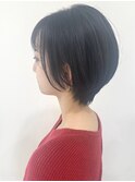 大人可愛い　小顔ショート