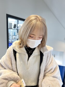 トレス(TRESS) レイヤーボブ　ハイトーンカラー　ケアブリーチ