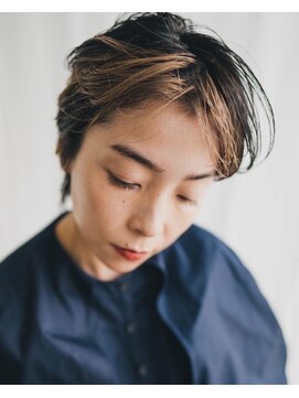 ワク(WAKU) mihostyleNO.28オリーブベージュ　デザインカラー　ウェットヘア