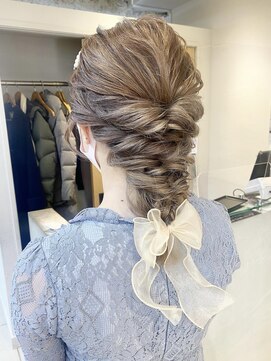 テトラ バイ ネオリーブ 横浜西口店(tetra by neolive) ＊華やか編みおろしアレンジ＊