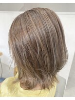 シピ(Chipie)&nbsp;透け感白髪ぼかしハイライト