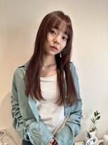 ユイル(Uil)&nbsp;小顔前髪顔周りレイヤー× ベージュカラーデザインカラー