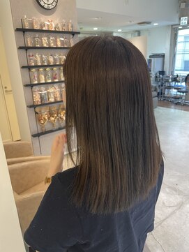 アヴァンスアンス 広島袋町店(AVANCE.ens) 赤み消しグレージュカラー