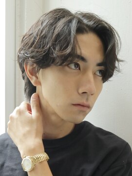 バイフィフス 原宿/表参道(by fifth) 原宿メンズマッシュウルフ無造作シャドウパーマツーブロック黒髪