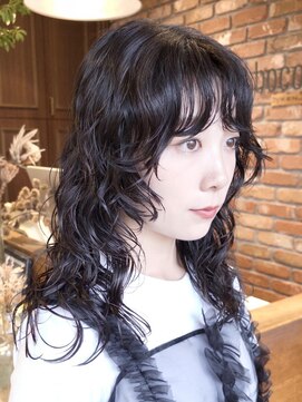 ボコカ(bococa) 【macana指名】ウルフパーマ ミディアムレイヤー　登戸