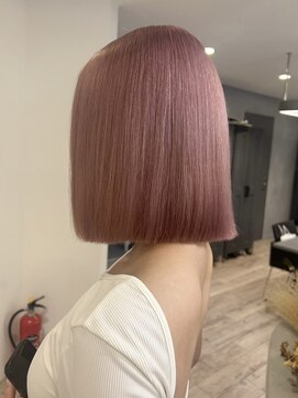 ルーブ トウキョウ(Loob. TOKYO) ハイトーンボブミルクティーベージュピンクベージュダブルカラー