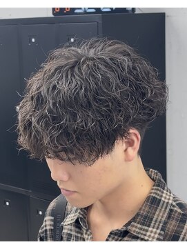 オーバル ジングウマエ(OVARL jingumae) 艶縦落ちパーマシャドウパーマ