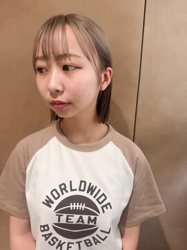 クーナバイトマト 横浜(Cuna by TOMTO) 【MISATO】ハイトーンボブ_切りっぱなし_グレージュカラー