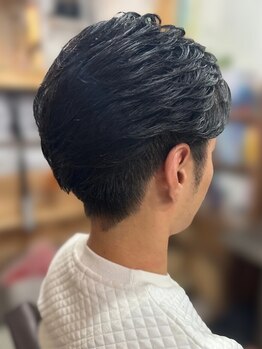 [ON/OFFキマる再現性◎メンズスタイルへ]歴20年以上のベテランオーナーがマンツーマンで創るメンズカット◇