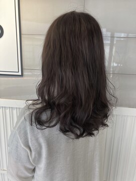ギルド 清瀬店(GUILD) 艶感ブラウンのミディアムウェーブ