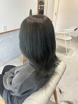 レンジヘアー(lange hair)&nbsp;深めオリーブ【鈴鹿/津/オリーブ/ウルフカット】
