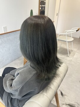 レンジヘアー(lange hair) 深めオリーブ【鈴鹿/津/オリーブ/ウルフカット】