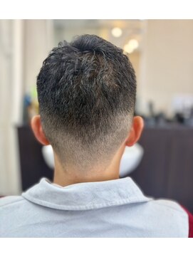 エヌハブル(N-Huble) ビジネスショート　アップバング