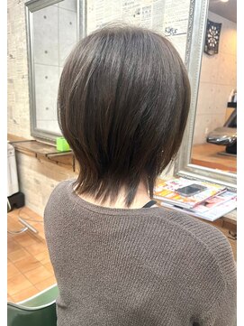 ベルナ(BELUNA) ボブベースのショートウルフ★