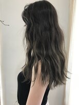 メロウ(MELLOW)&nbsp;ブリーチハイライト×オリーブアッシュロング