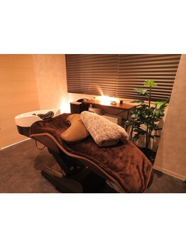 オーガニックのスパクリームを使用。ブレンドアロマの香る完全個室での極上ヘッドスパ![水天宮前/完全個室]