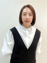 ヘアー ドレッサー パワードール(Hair Dresser)&nbsp;クールに決めたい大人女子の切りっぱなしボブ