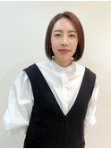 クールに決めたい大人女子の切りっぱなしボブ