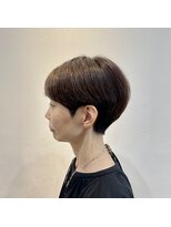 イーチ ディー ヘアーアンドトータルビューティー(each dee hair&total beauty) ミニマム×マッシュ