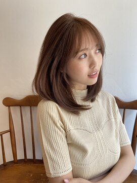 ガーランド (Garland) 大人かわいいミディアムレイヤー顔まわりレイヤーピンクベージュ