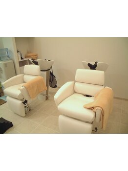 バリ島から直輸入！数種類のクリームを取り揃えたクリームバスで、高技術サロンがあなたを癒します♪