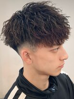 バース バイ ハピネス(BIRTH by happiness) 奈良縦落ちツイストスパイラルパーマフェードマッシュ