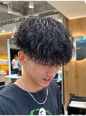 ツイストスパイラルパーマMEN’S HAIR/刈り上げマッシュ