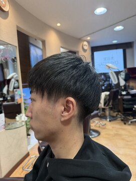 ヘアープレイス 美 遊 人(HAIR PLACE) ツーブロックショート