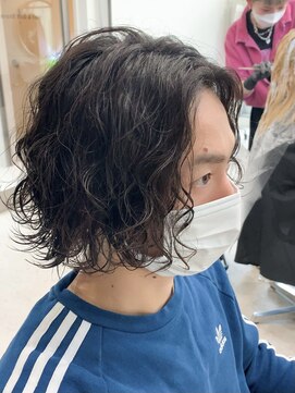 ヒビヲ(HIBIO) ツイストスパイラルパーマツーブロックメンズマッシュメンズヘア