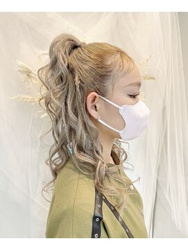 レア(Le'a) ベイビーヘア★高めハーフアップ