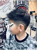 おしゃべりぼーいの髪型キッズヘアにラインくん