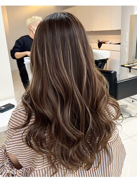 ディモアンド 表参道(Dimo&) ハイライトバレイヤージュグラデーションカラー白髪ぼかし