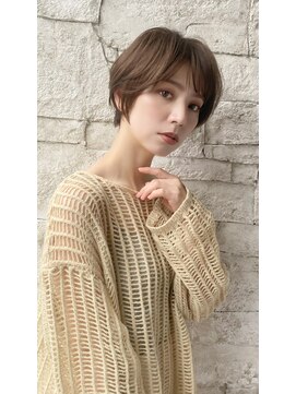 初めてのショートにおすすめなスタイルです。