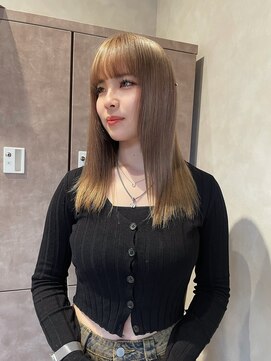 ディーン 豊橋(DEAN) ベージュカラー　ギャルカラー　　ブリーチカラー