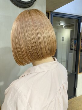 カールム(carlm) ハイトーンボブ/ピンクボブ/ブリーチ/ボブ