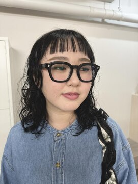 フルールデリズ(fleur de lis) **プードルパーマ**