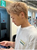 スパイキーショート×ミルクティーベージュ