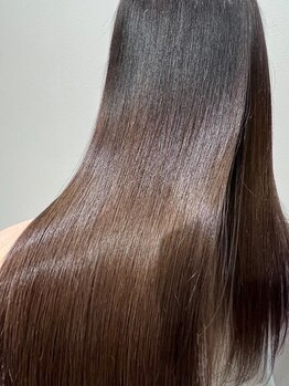 レゴヘアー(Lego Hair)の写真/【富田林駅/徒歩3分】コラーゲン＆ホホバオイル配合で理想以上の扱いやすいツヤツヤストレートヘアを叶える
