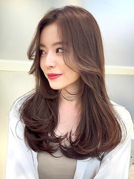 アマトウキョウ アユンチェ(AMA TOKYO×AYUNCHE) 韓国スタイル/ナチュラルくびれヘア_くびれ巻き_レイヤーカット