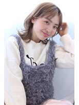 20代30代40代　ハイトーン　ミディアムウルフレイヤー
