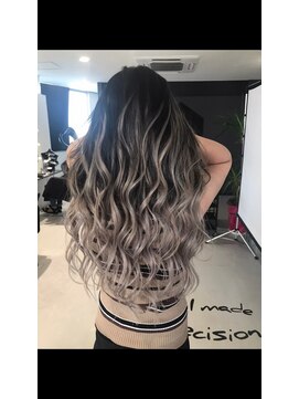 キング(K!ng) 縮毛矯正髪質改善ハイライトレイヤーカット枚方美容室エクステ