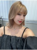 大人ボブ　外ハネ　前髪カット　小顔ヘア