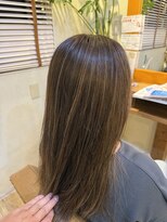 ラシック(La shic)&nbsp;デザインカラ－のロングスタイル