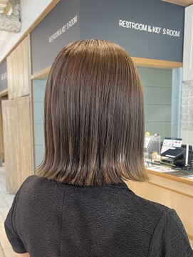 プラグ バイ ネオリーブ(plug by neolive) くびれヘア×髪質改善[髪質改善/縮毛矯正/韓国]J