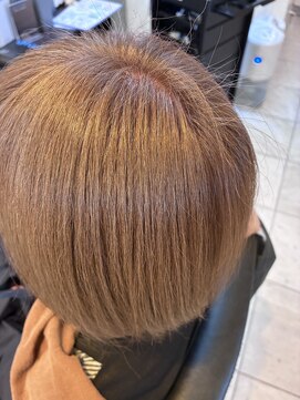 エス(es) 白髪ぼかしカラー