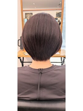 アルトス 浦和(ARTS) ピンク系カラー×ショートボブ