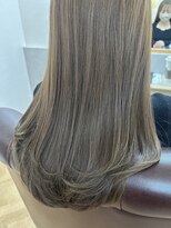 インビテーション(invitation) ラベンダーアッシュ・ベージュ