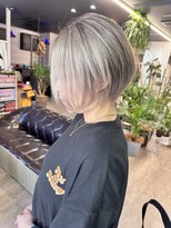 ルーナヘアー(LUNA hair) ショートカット/ホワイトミルクティー/ダブルカラー/ブリーチ